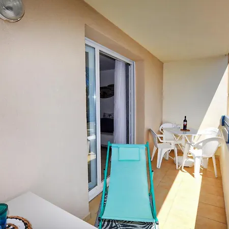 Stunning In Apartment